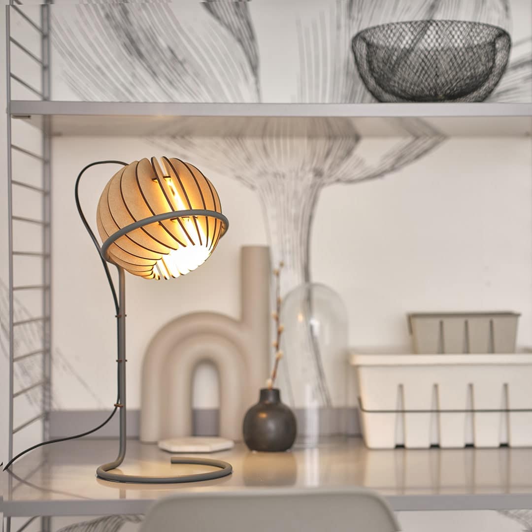 Atmosphere bureaulamp - bureaulamp in de kleur Deep Blue van Van Tjalle en Jasper