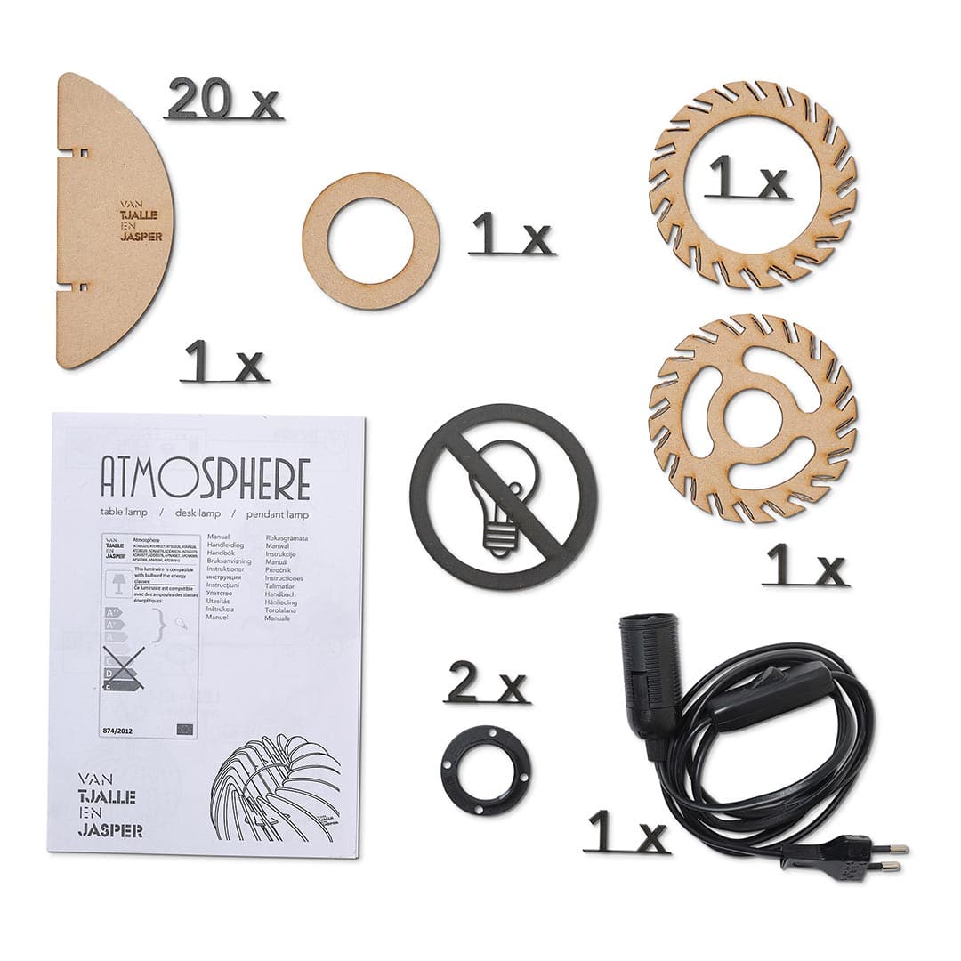 Atmosphere tafellamp - hout in de kleur Black van Van Tjalle en Jasper