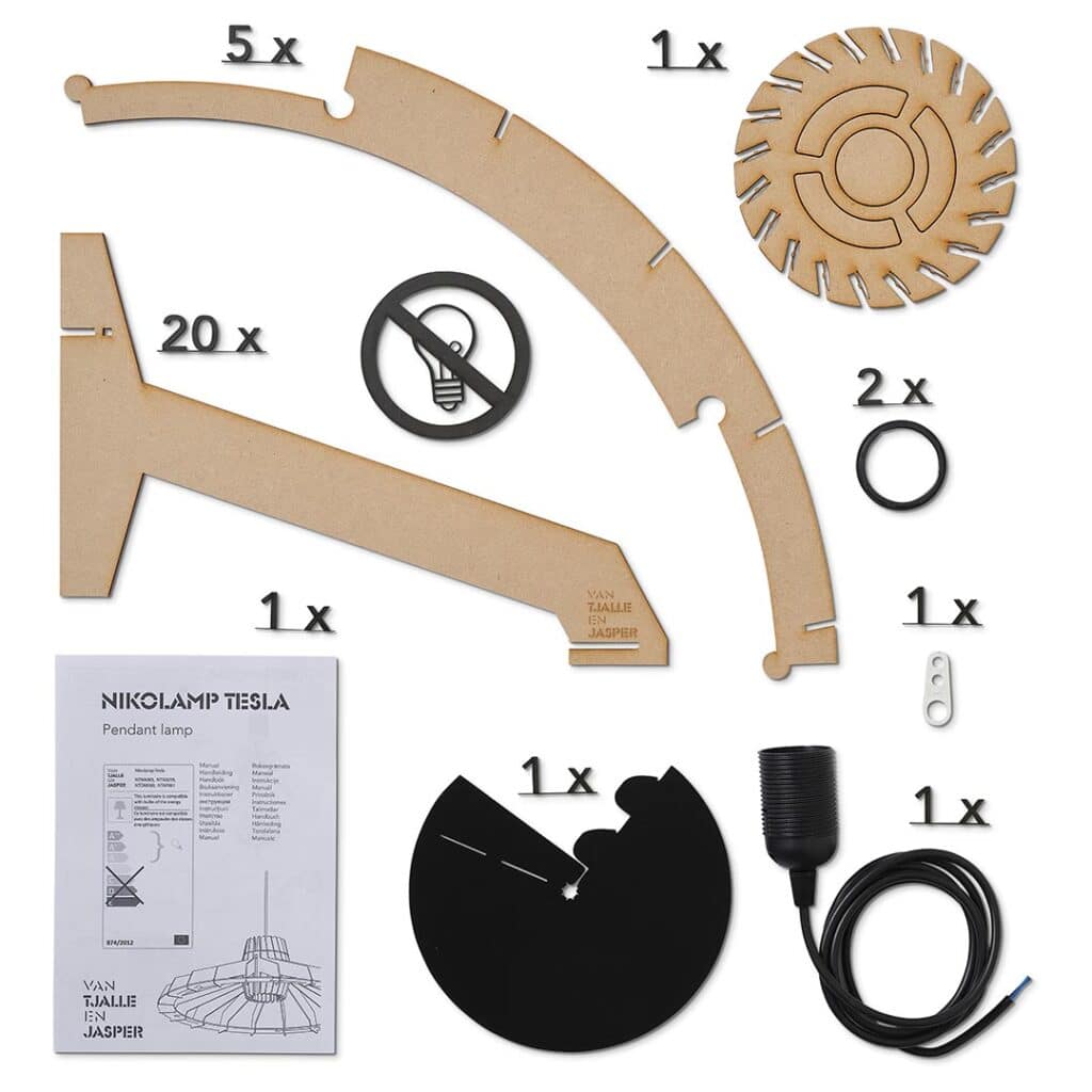 Nikolamp Tesla hanglamp - eetkamer in de kleur Naturel van Van Tjalle en Jasper