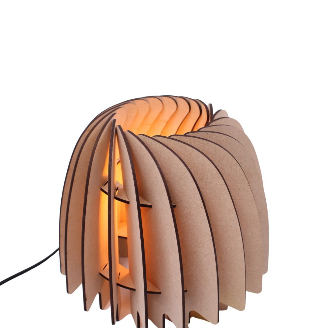 Toad Tafellamp - hout in de kleur Aged Pink van Van Tjalle en Jasper