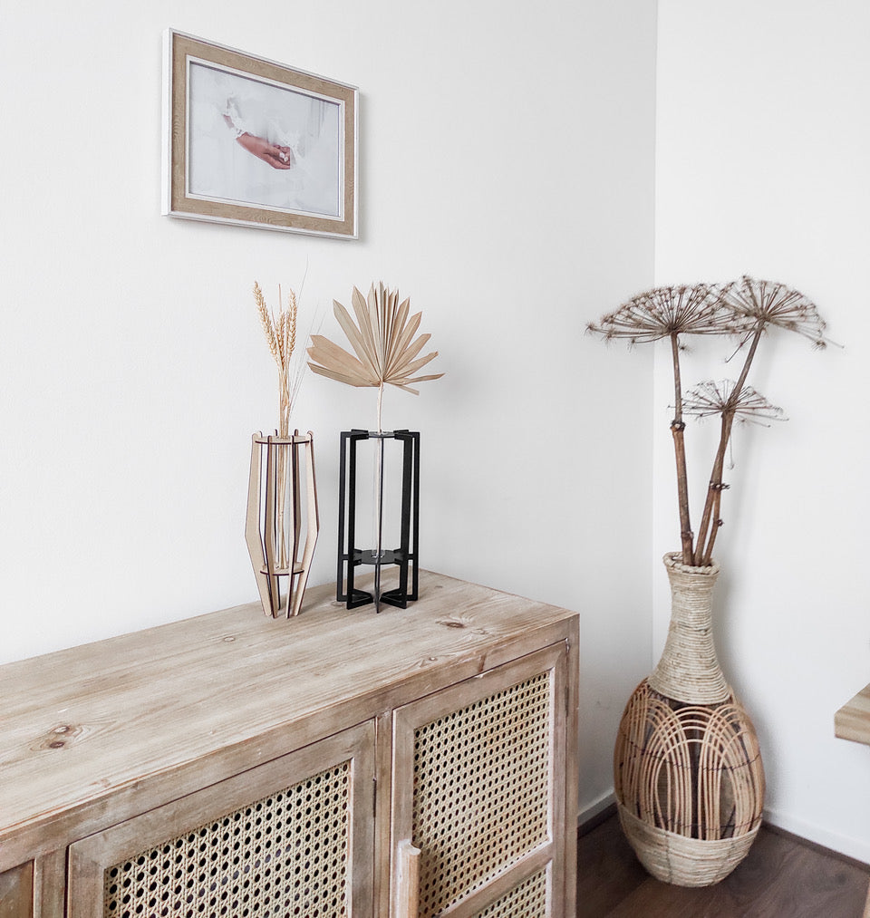 Wellenförmige Blumenvase 