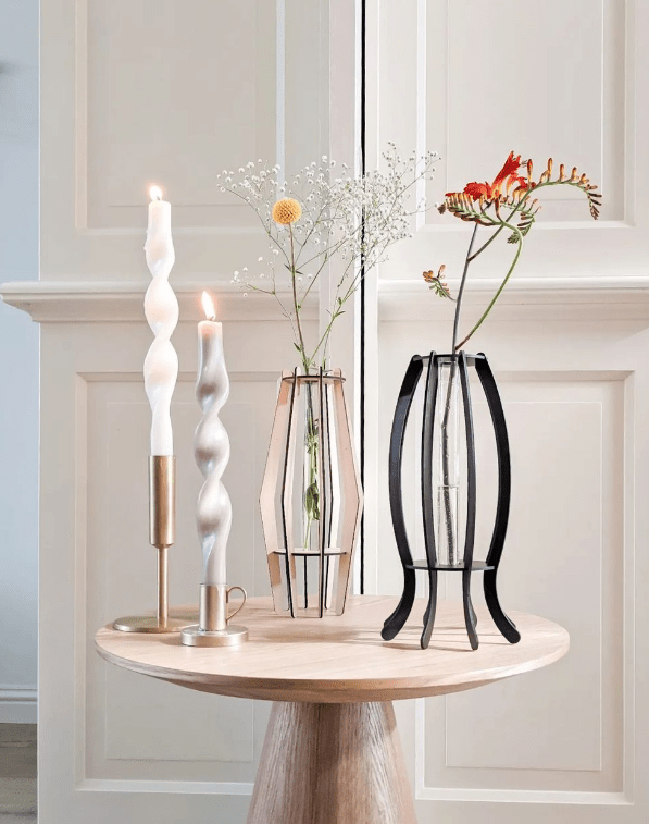 Boomer bloemenvaas - Bloemenvaas in de kleur Naturel van Van Tjalle en Jasper