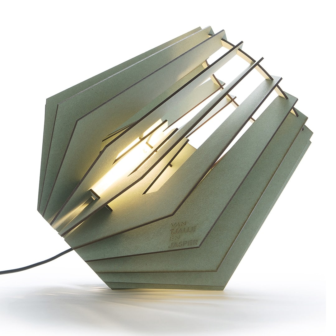 Spot - nik vloerlamp - hout in de kleur Dirty Mint van Van Tjalle en Jasper